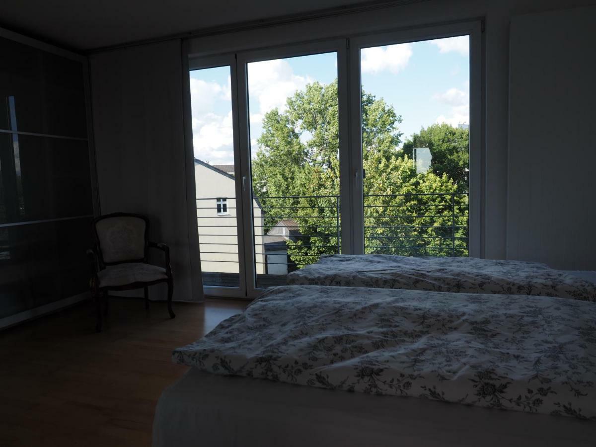 B8 - Just A Private Accommodation Дюселдорф Екстериор снимка
